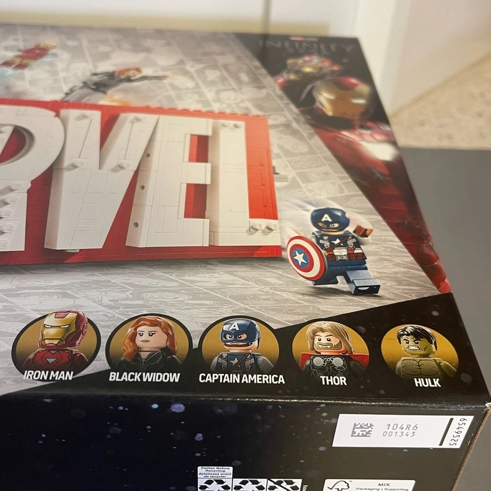 LEGO Marvel Logo MiniFigures The Infinity Saga 931Pcs 76313 12+ NIB - Picture 7 of 11